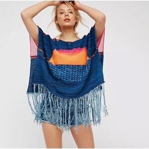 FREE PEOPLE Size XS Sunset Fringe Sweater Poncho Style Bohemian Festival
